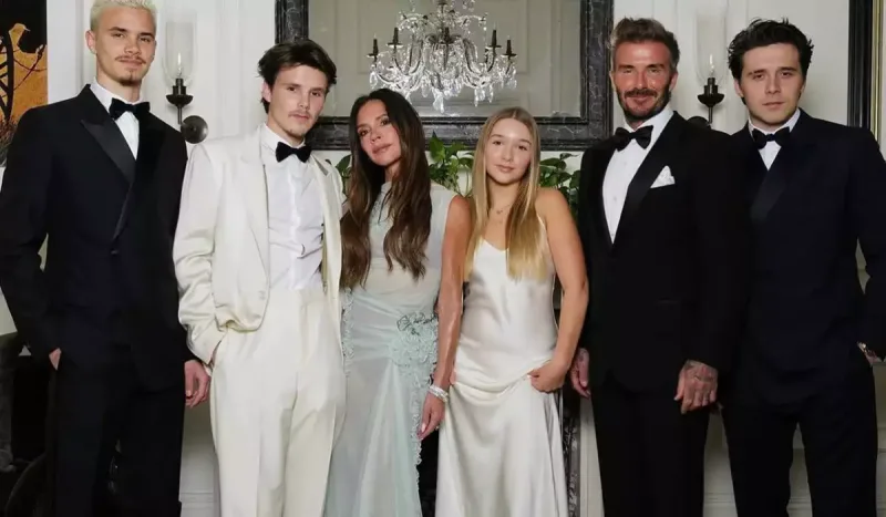 Bekhem ailəsi Viktoriyanın 50 yaşını qeyd etdi!