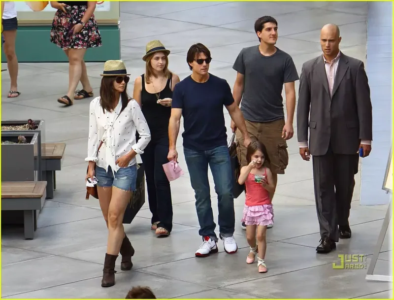 Qızı Tom Kruzu görmək istəmir