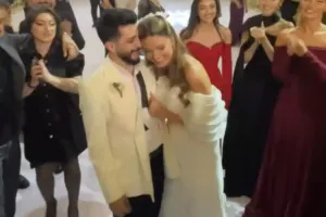 Nəzrin ikinci gəlinliyi geyindi