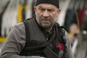 “Mesut” “Arka sokaklar”a qayıdır?