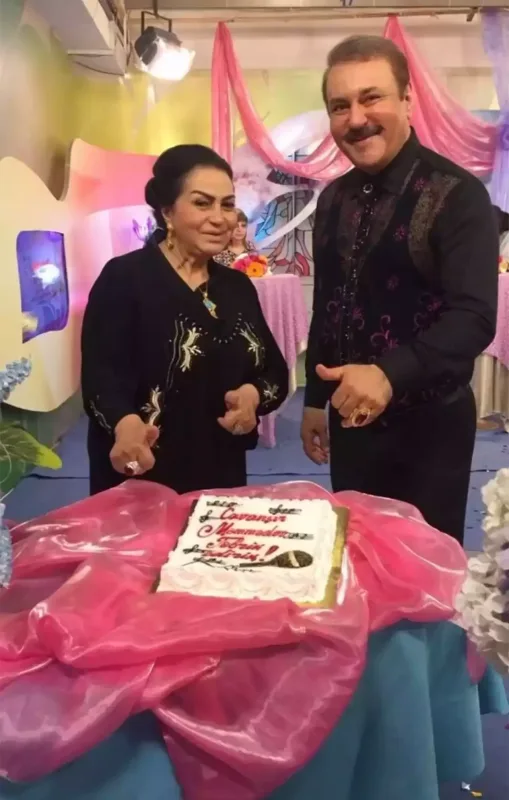 Firuzə İbadova səhnədən gedir?