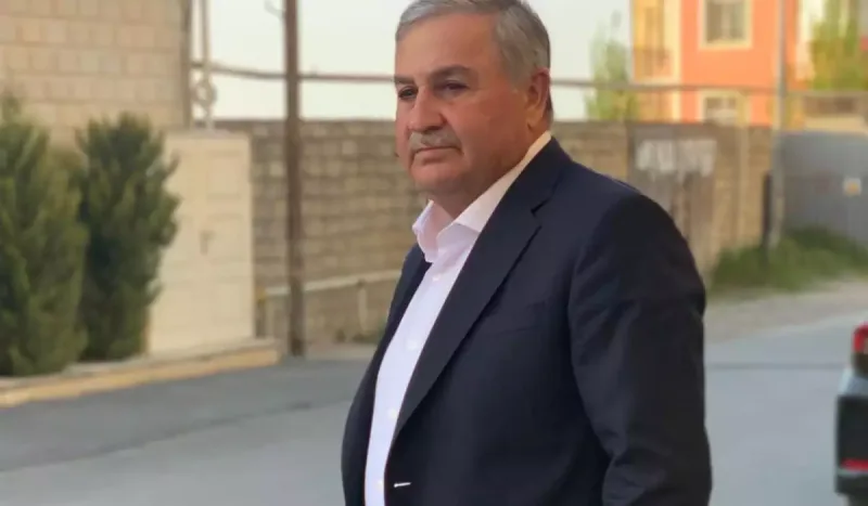 Dostlarının ona 111 min borcu var