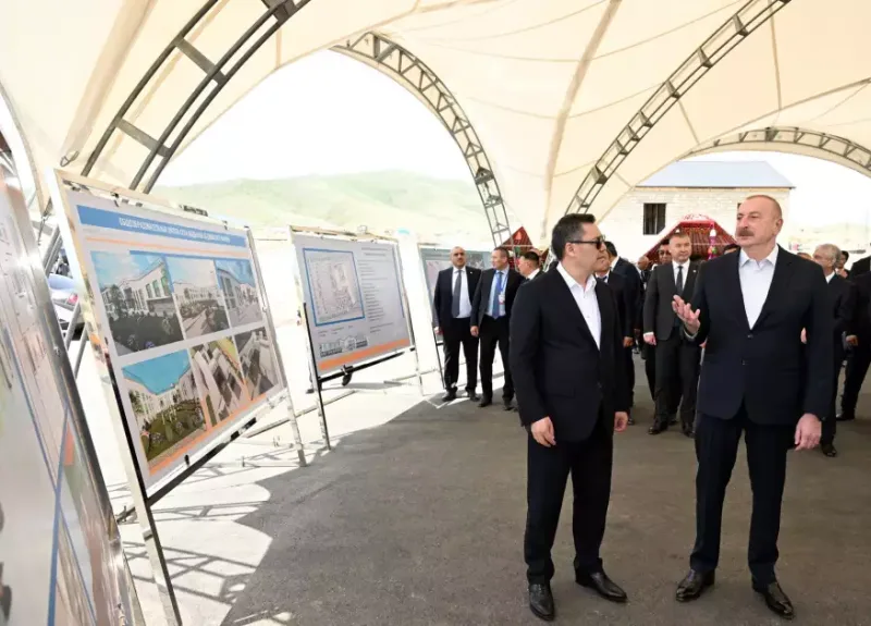 Prezidentlərin Ağdama səfərindən maraqlı fotolar