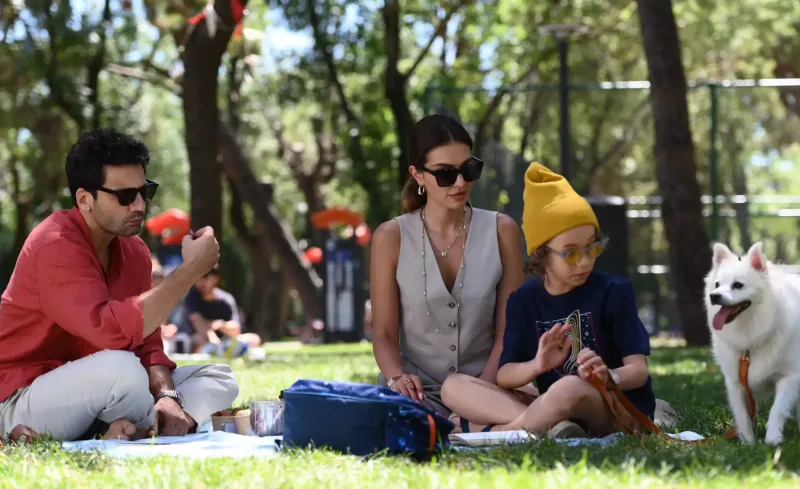 “Kara sevda”dan 7 il sonra eyni filmdə