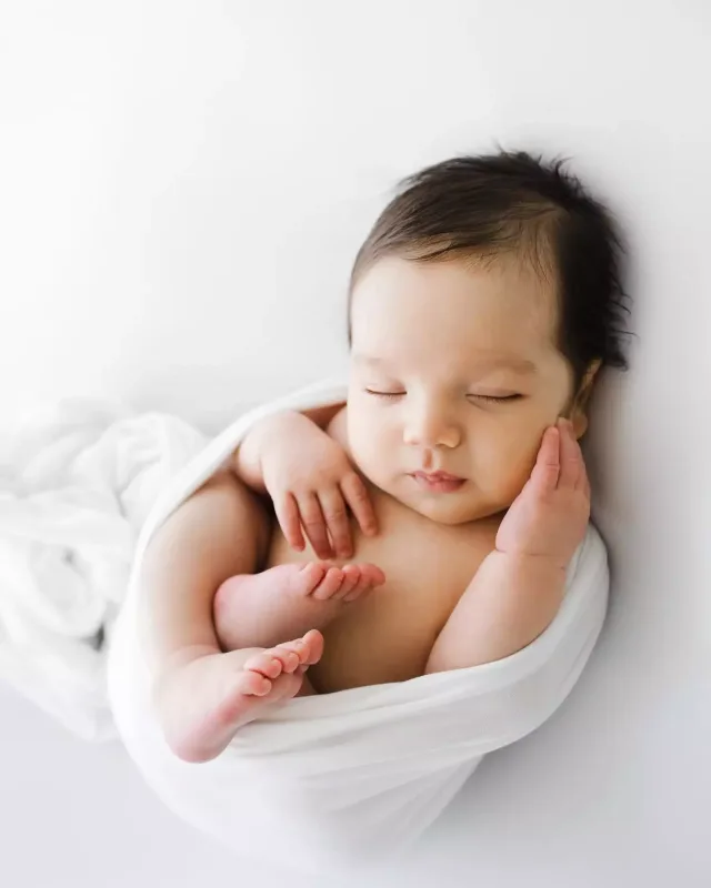 İlhan Mansız azərbaycanlı xanımı və övladı ilə