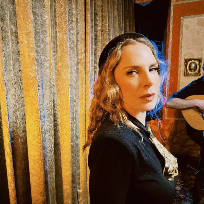 Sertab Erener estetikdən sonra