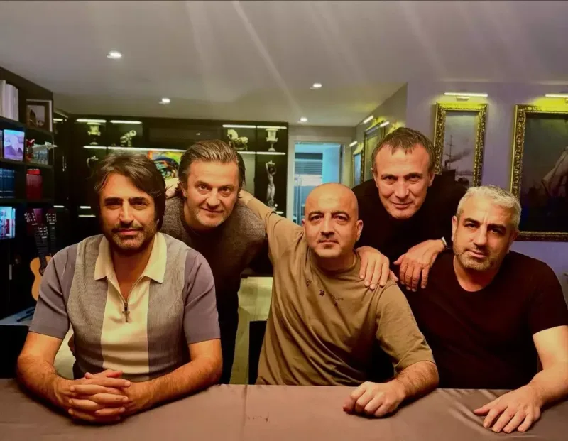 Mübariz Mənsimov yenidən Mahsun Kırmızıgüllə…