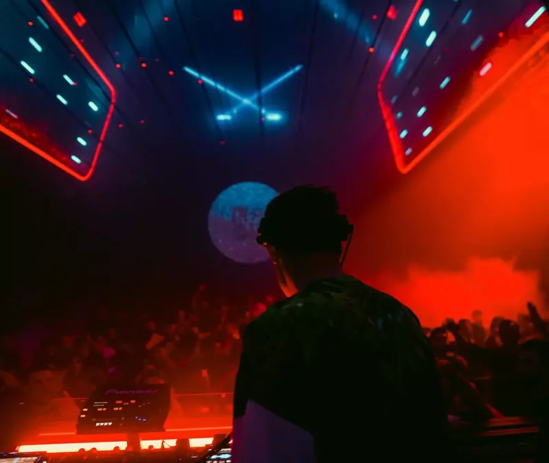 Bakıdakı klub dünyanın 100 ən yaxşı əyləncə məkanı siyahısında!