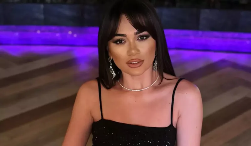 “Şəxsi həyatımdan danışdım, səhv etdim”