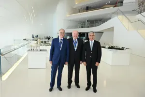 Mixail Şvıdkoy Anar Ələkbərovla görüşdü