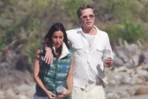 Uzun müddət sonra sevgilisi ilə görüntüləndi