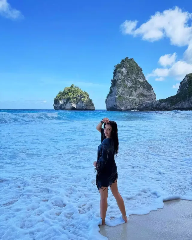 Sevincin Bali səyahəti stresli keçdi