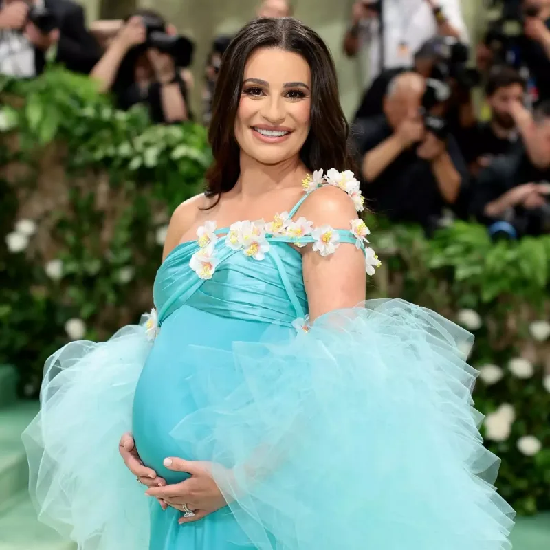 Met Gala 2024-də ulduz keçidi!