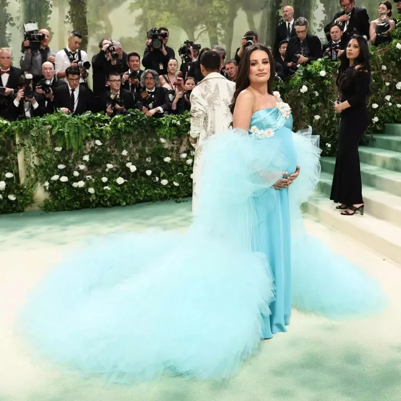 Met Gala 2024-də ulduz keçidi!