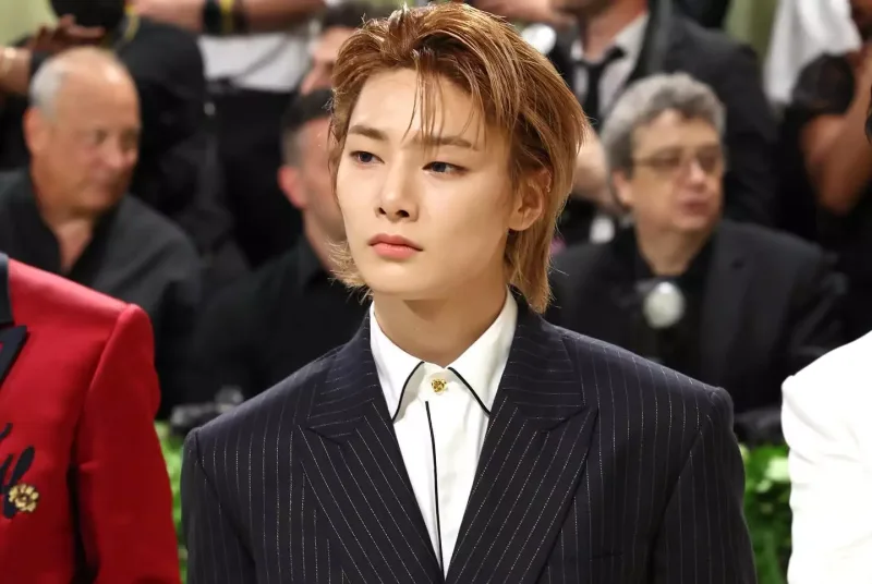 Met Gala 2024-də ulduz keçidi!