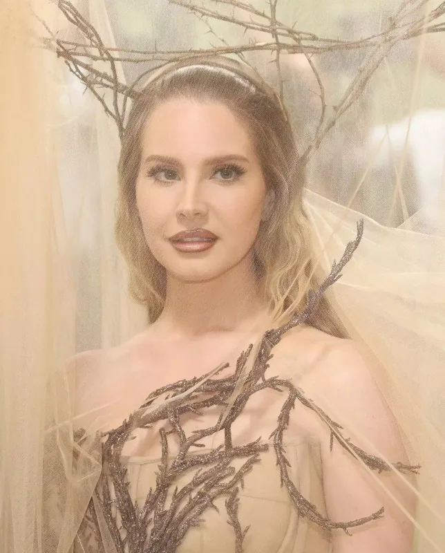 Met Gala 2024-də ulduz keçidi!