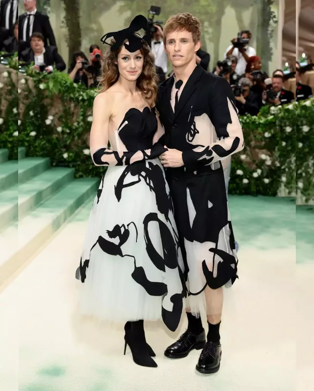 Met Gala 2024-də ulduz keçidi!