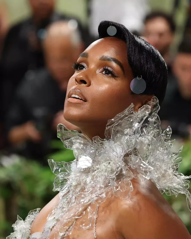 Met Gala-ya “lüt” gələnlər