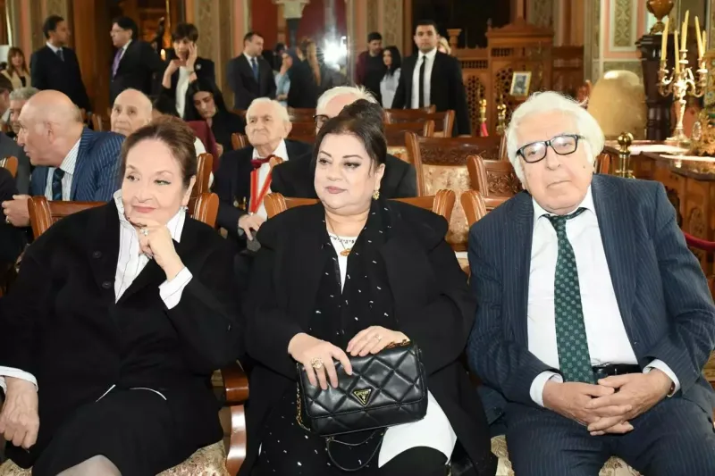 Mədəniyyət nümayəndələrinə medallar təqdim edildi