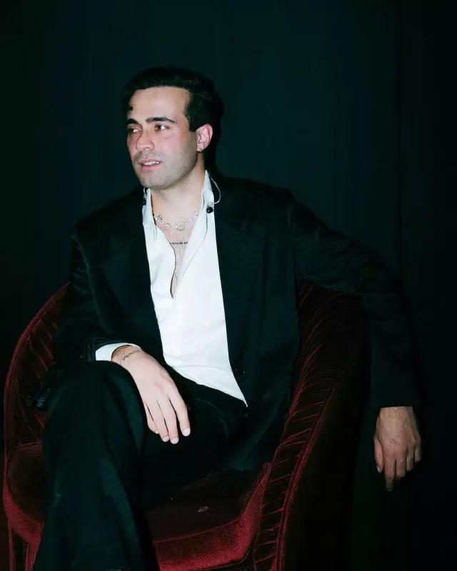 Serenayın Mertlə eşqi reklamdır?