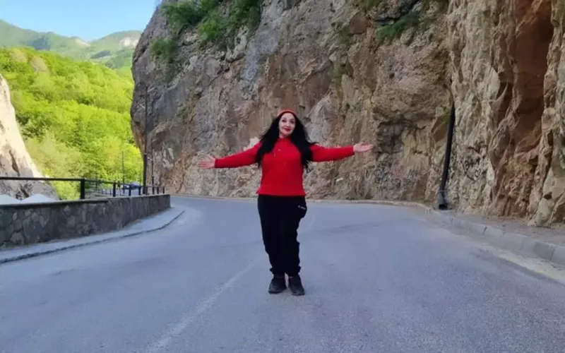 “Xoşbəxtlik əl edib, yanımdan keçdi”