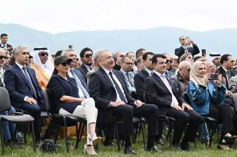 “Xarıbülbül”dən fotolar...