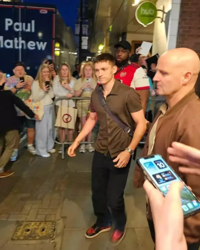 Tom Holland imicini dəyişdi