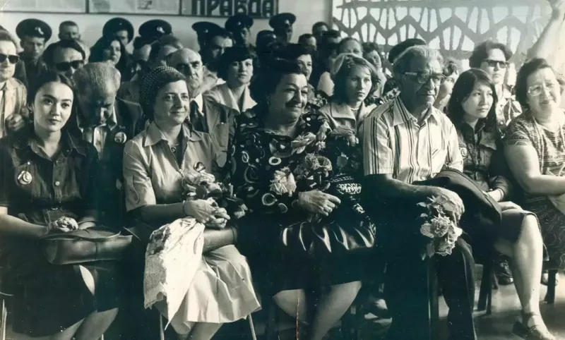 Nəsibə Zeynalovanın arxiv görüntüləri