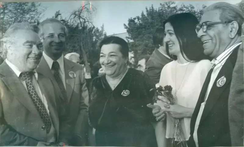 Nəsibə Zeynalovanın arxiv görüntüləri