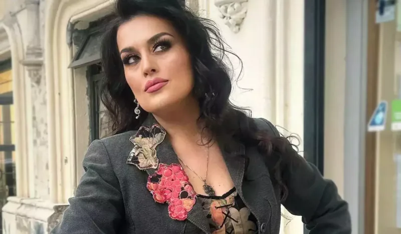 “Məni tənqid edənlər dişini yumayanlardır”