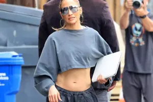 Boşanma iddialarını belə yalanladı