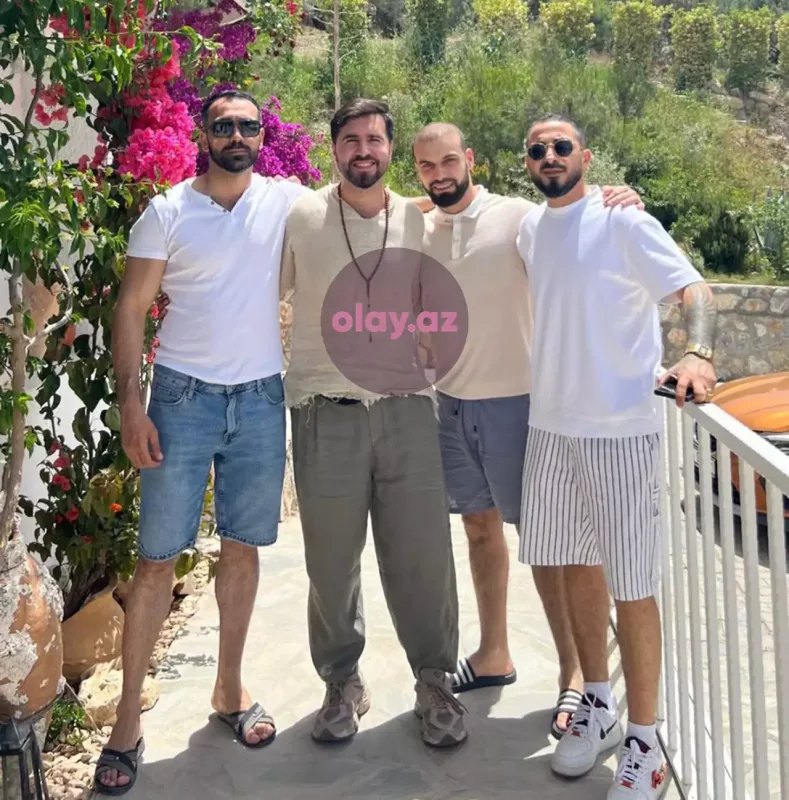 Çingiz toyu üçün Kuş Adasına getdi