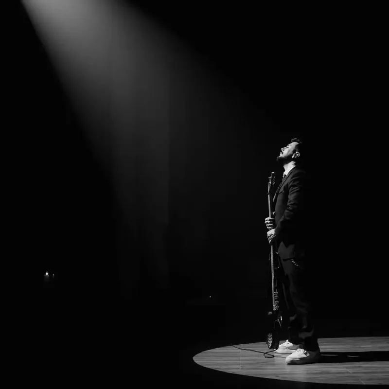 Mərdandan məşhur mahnıya yeni nəfəs