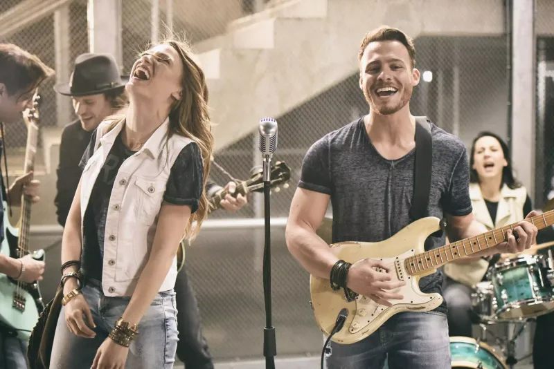 Keçmiş sevgililər bir arada!