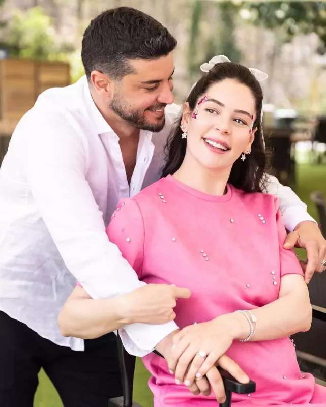 Övladları erkən dünyaya gəldi