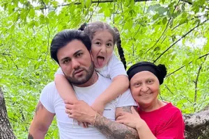 “Ağlayıb deyir ki, məni niyə qoyub getdin, ana?”