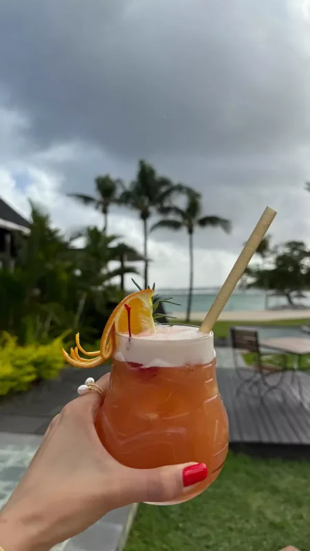 Nəzrinlə Mərdan balayına getdilər