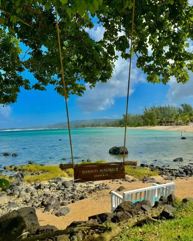 Nəzrinlə Mərdan balayına getdilər