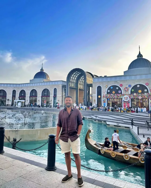 Zamiq oğlu ilə tətildə