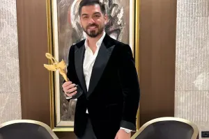 Yaşar Türkiyədə ödül aldı