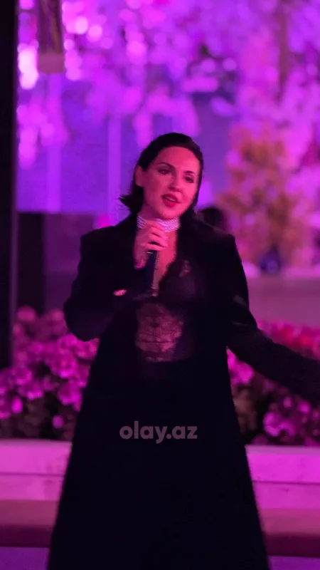 Aiseldən iddialı libas!