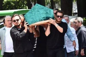 “Öyle bir geçer zaman ki”nin aktyoruna ağır itki!