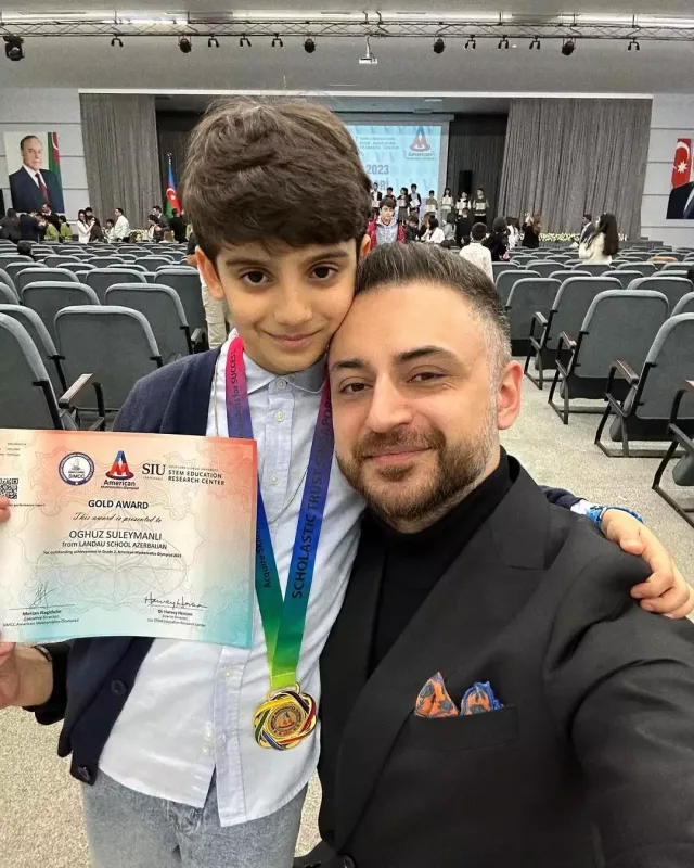 Azərin körpəlik papağını qızı taxdı