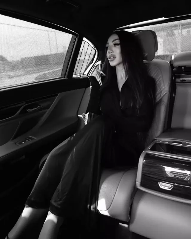 “Kiməsə xoş gəlməyə çalışmıram”