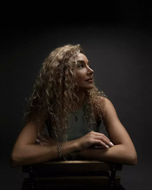 Üzeldən boşanması ilə bağlı ilk açıqlama!