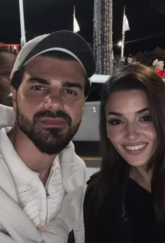 Azərbaycanlı model Hande Erçel ilə