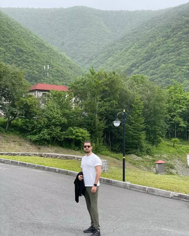 Namiqin istirahət fotoları