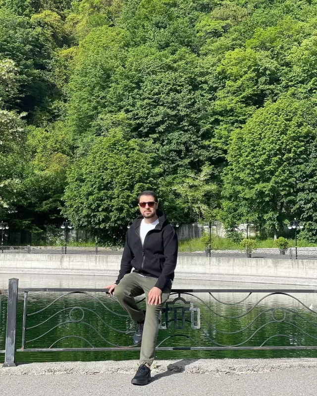 Namiqin istirahət fotoları