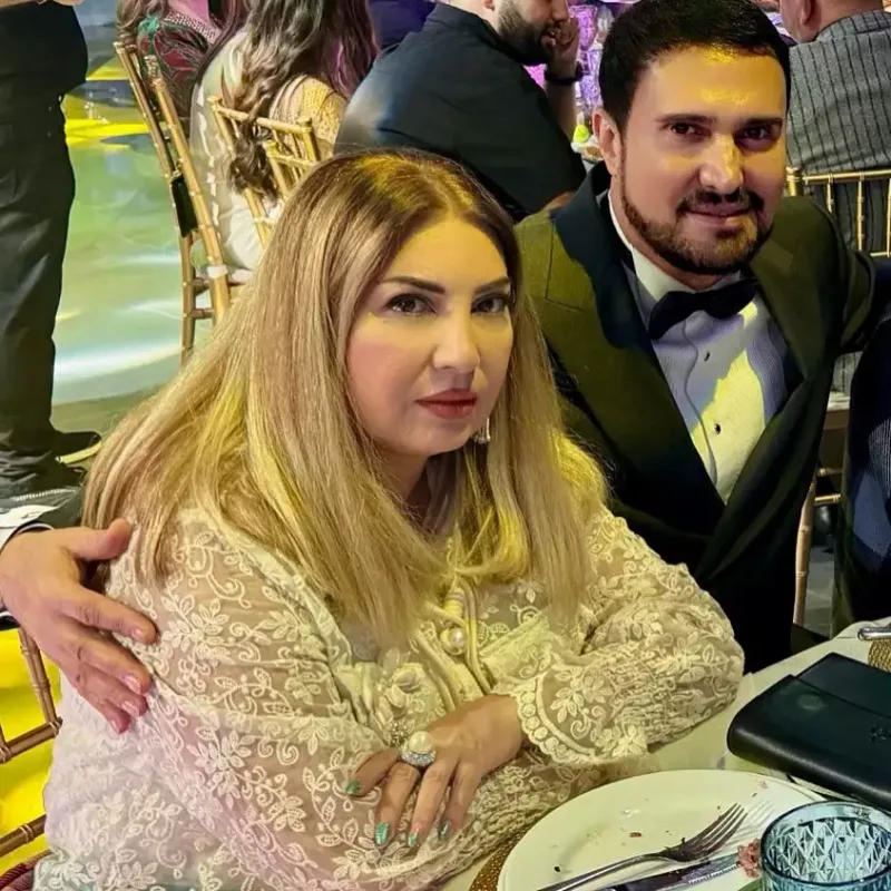 Nadir xanımı ilə fotosunu paylaşdı