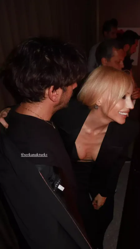 Ad günündən fotolar paylaşdı